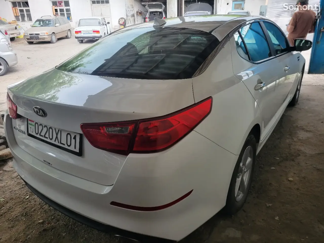 Kia Optima 2015 · 2.4 AT