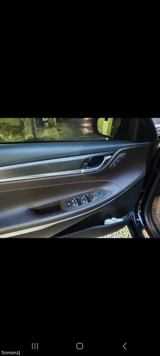 Hyundai Grandeur 2017 · 3.0 AT