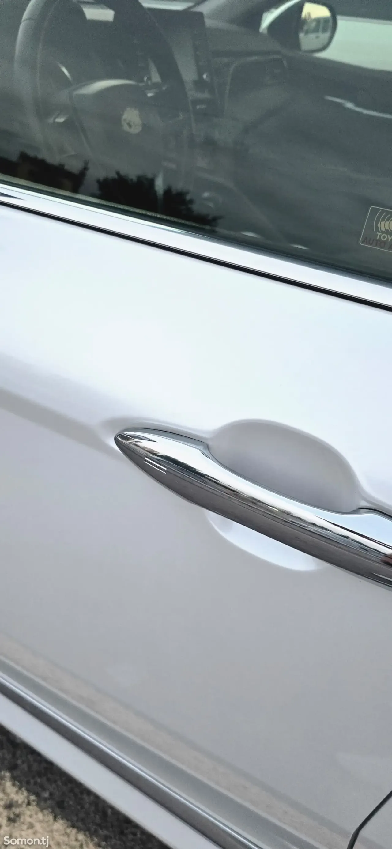 Toyota Camry 2018 · 2.5 AT