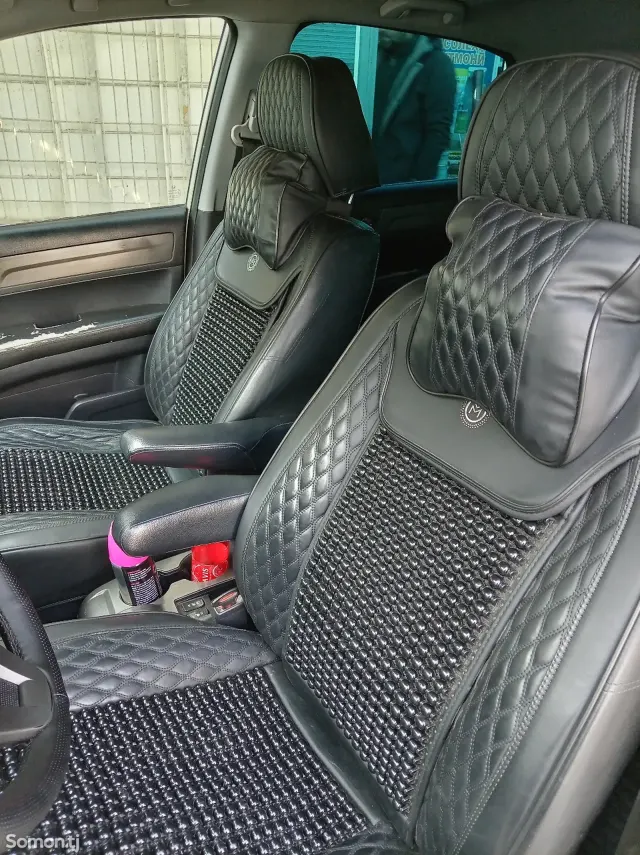 Honda CR-V 2011 · 2.4 AT