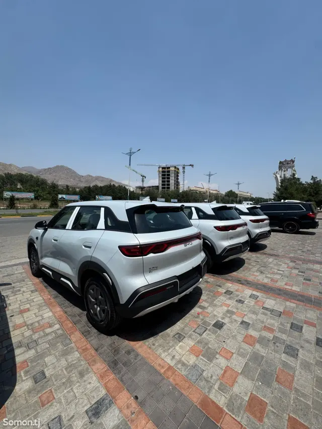 BYD Yuan Up 2025 · AT