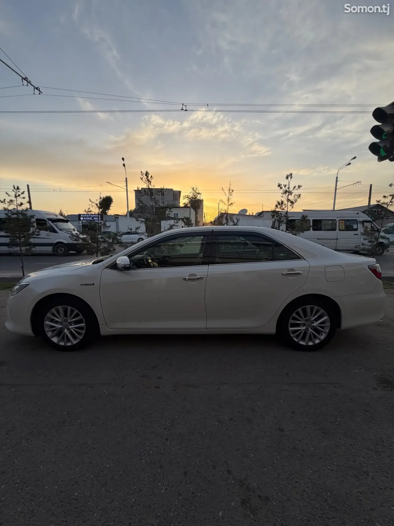 Toyota Camry 2015 · 2.5 AT