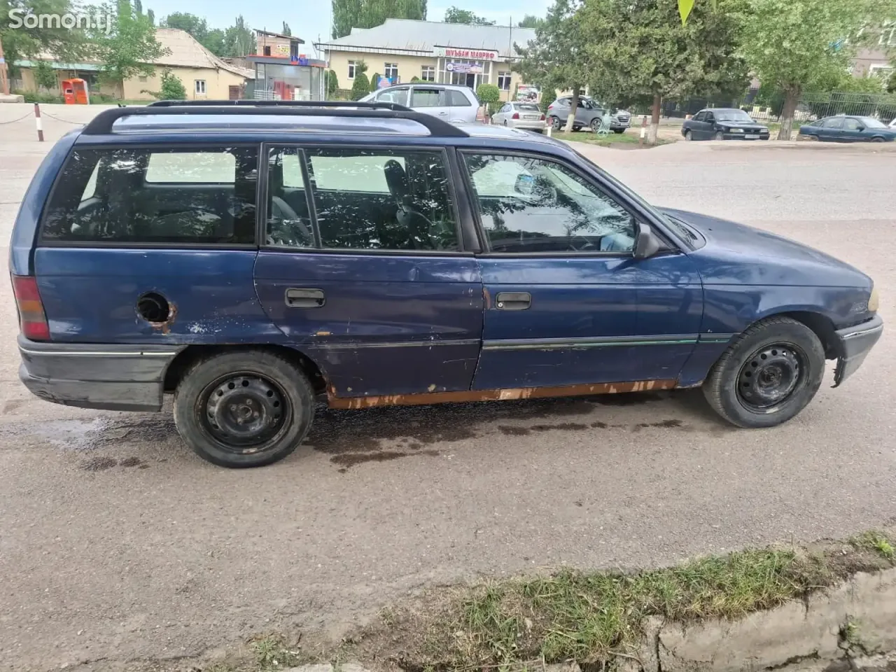 Opel Astra F 1994 · 1.6 MT
