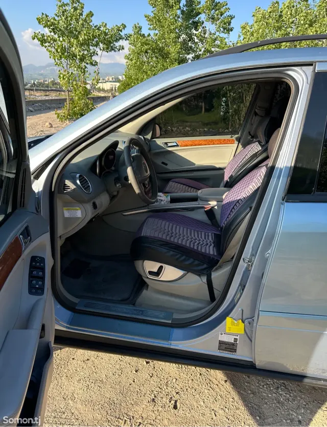 Mercedes-Benz ML class 2006 · 3.5 AT