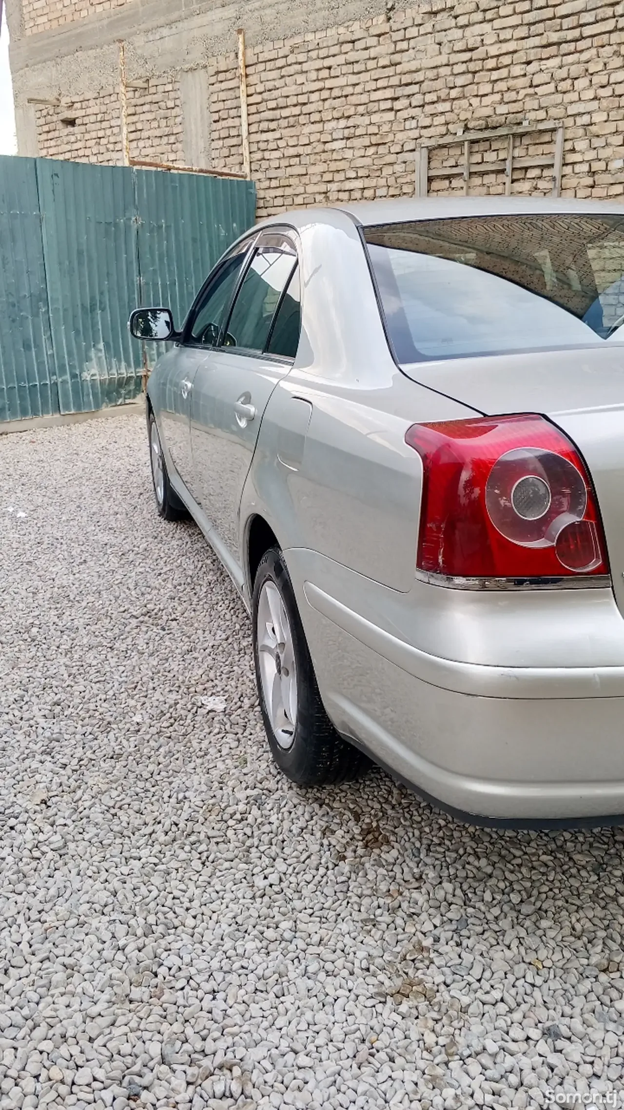 Toyota Avensis 2007 · 1.8 MT