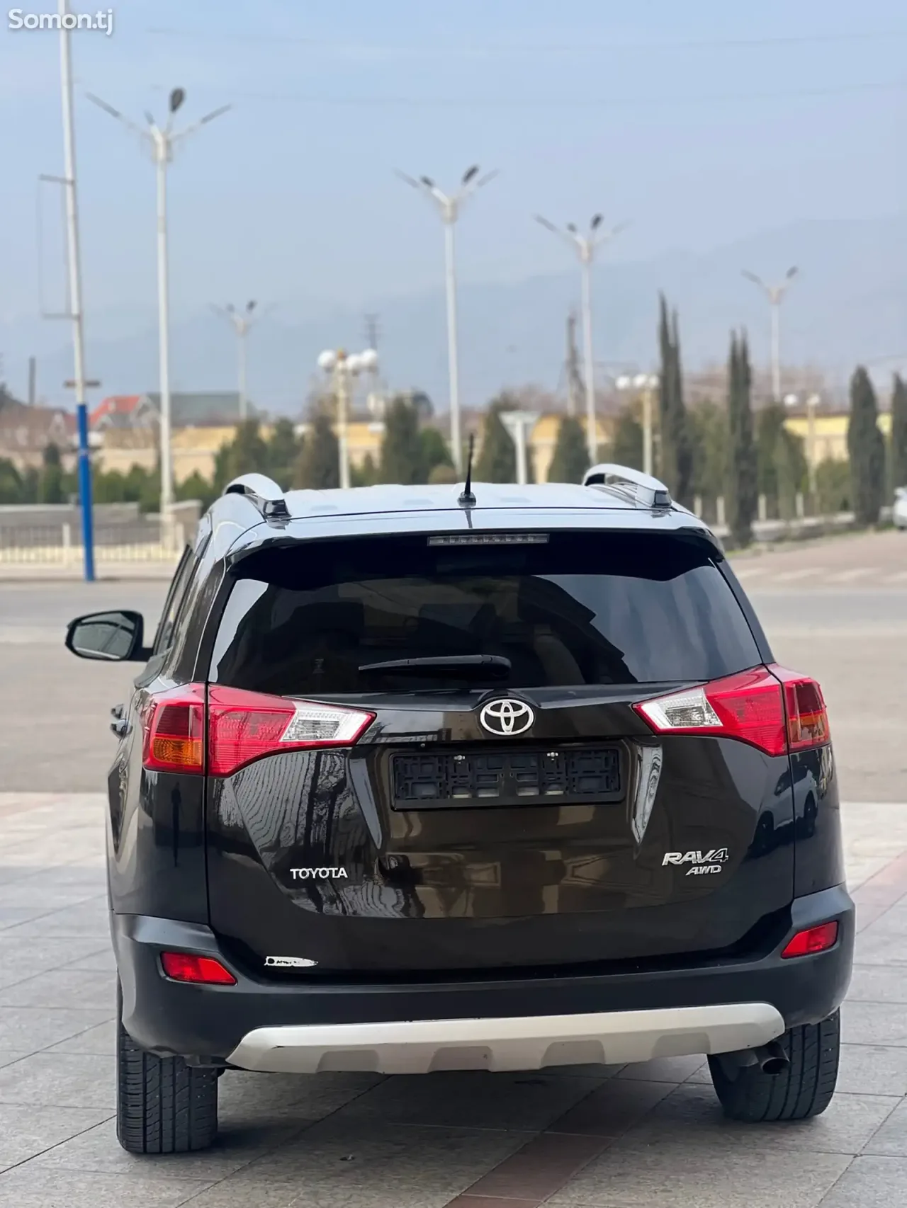 Toyota RAV 4 2015 · 2.0 AT