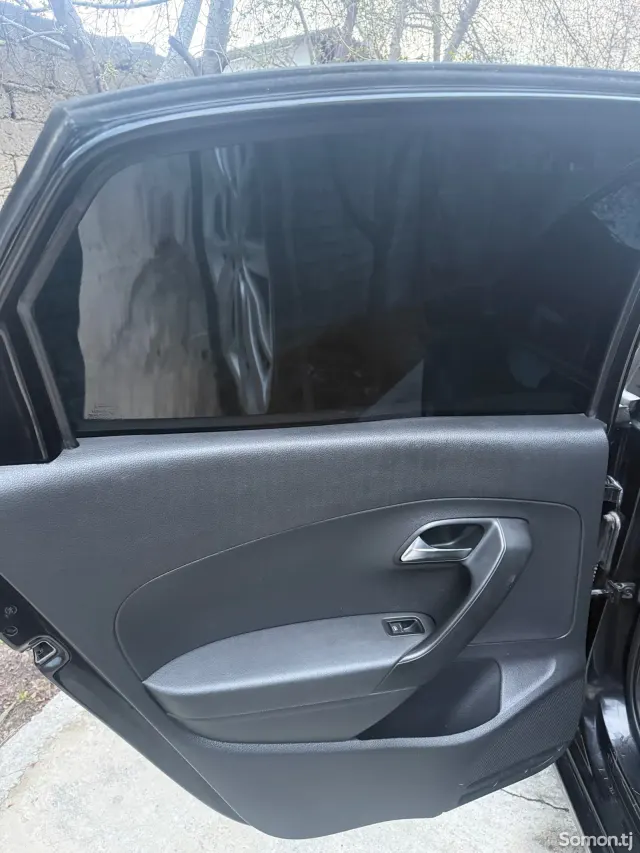 Volkswagen Polo 2019 · 1.6 AT