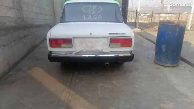 Lada (ВАЗ) 2107 2003 · 1.5 MT