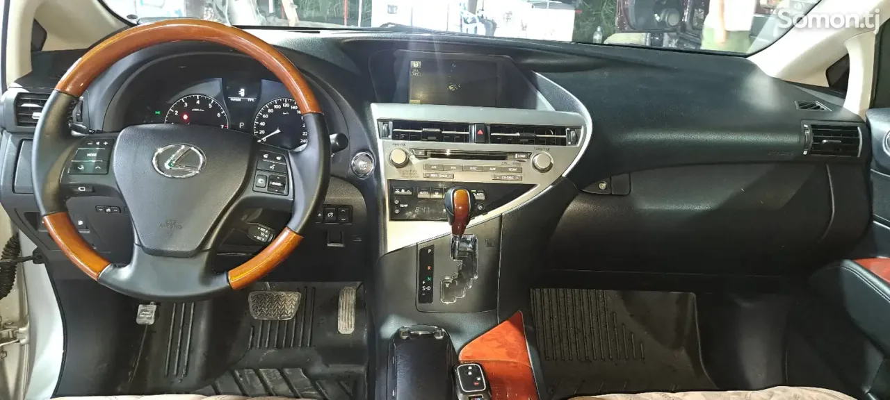 Lexus RX series 2010 · 3.5 AT