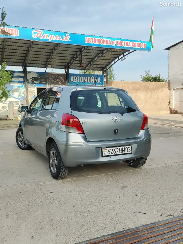 Toyota Vitz 2007 · 1.3 AT