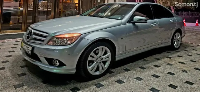 Mercedes-Benz C class 2010 · 2.0 AT