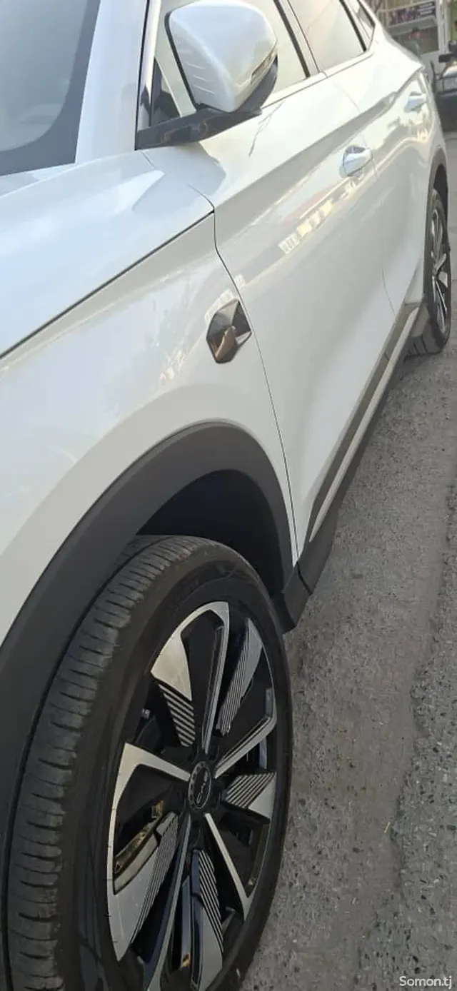 BYD Song Plus 2025 · AT