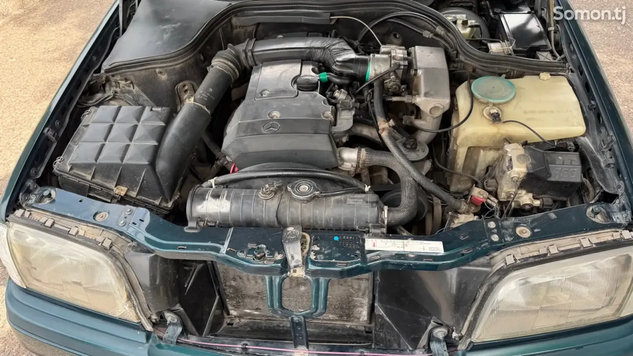 Mercedes-Benz C class 1994 · 1.8 MT