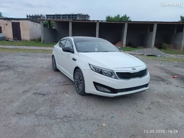 Kia K5 2011 · 2.0 AT