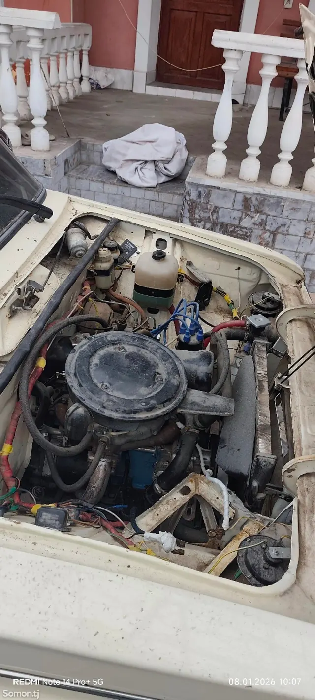 Lada (ВАЗ) 2106 1985 · 1.6 MT