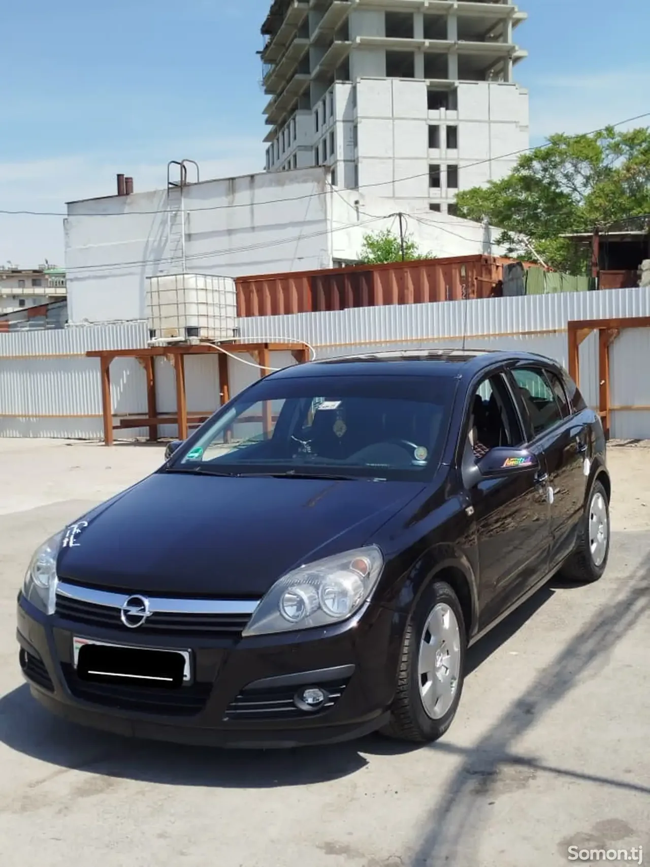 Opel Astra H 2006 · 1.4 MT