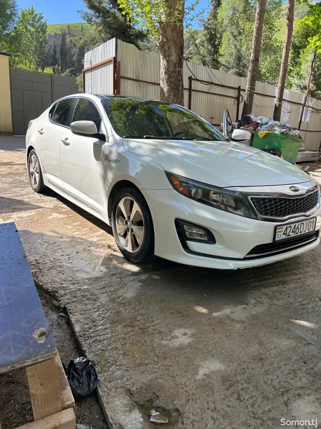 Kia K5 2014 · 2.5 AT