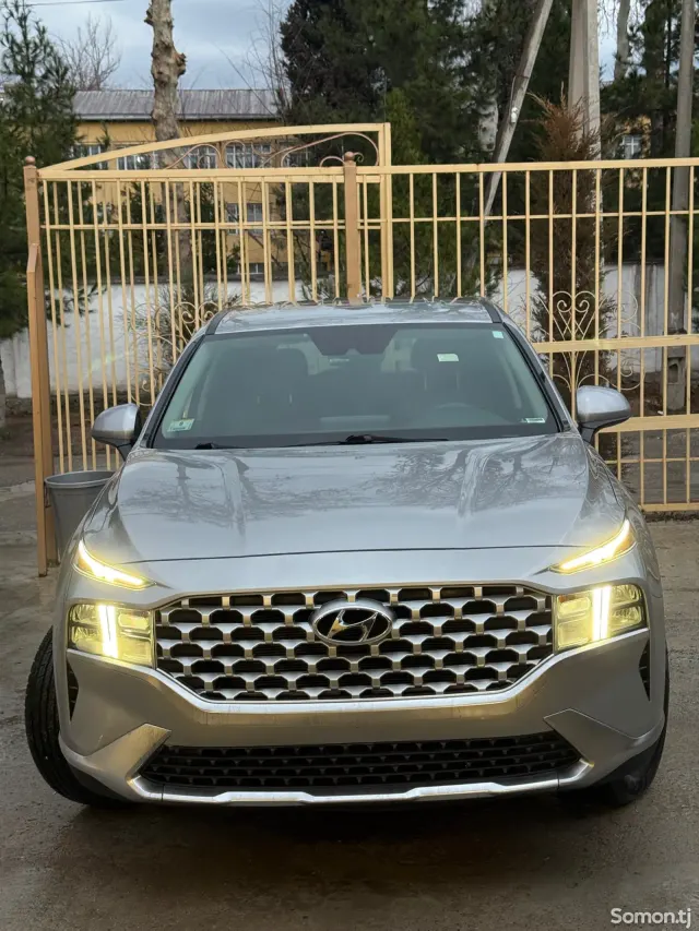 Hyundai Santa Fe 2021 · 2.5 AT