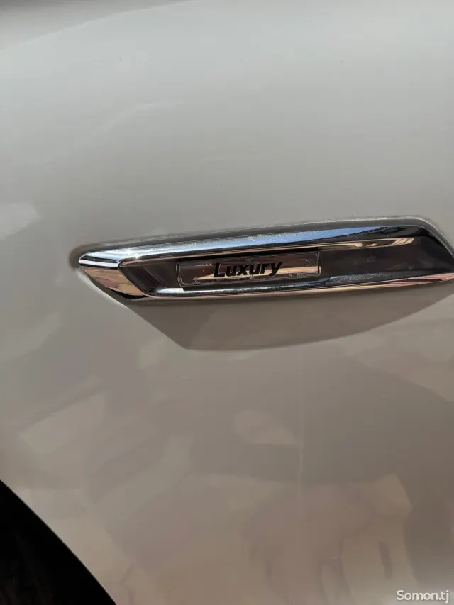 BMW 5 series 2016 · 2.0 AT