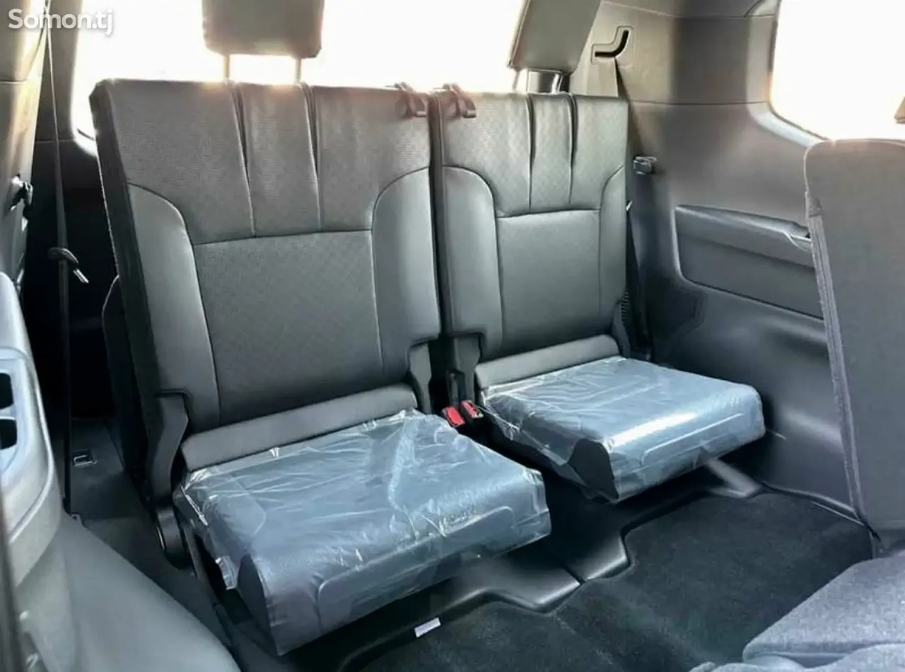 Toyota Land Cruiser 2026 · 3.5 AT