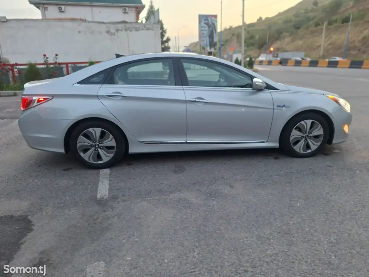 Hyundai Sonata 2014 · 2.0 AT