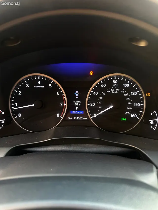 Lexus ES series 2015 · 3.5 AT