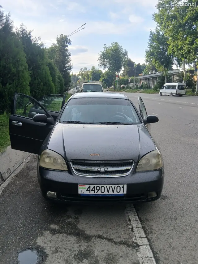 Chevrolet Lacetti 2006 · 1.6 AT