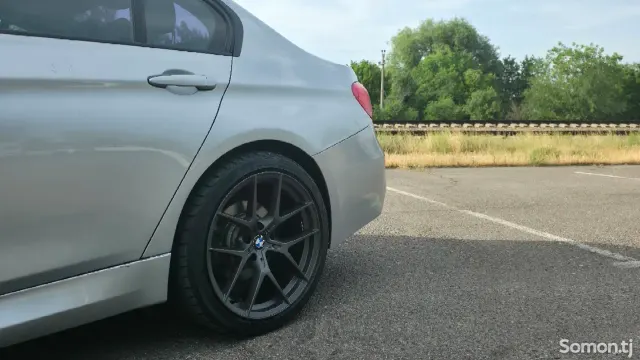 BMW 3 series 2014 · 2.0 AT