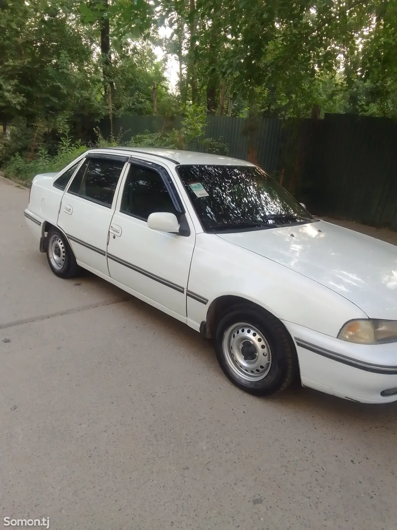Daewoo Nexia 1996 · 1.6 MT