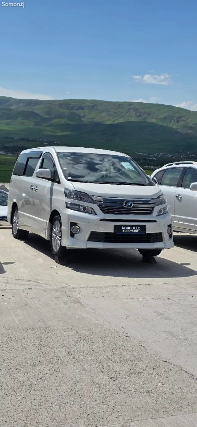 Toyota Vellfire 2014 · 2.4 AT