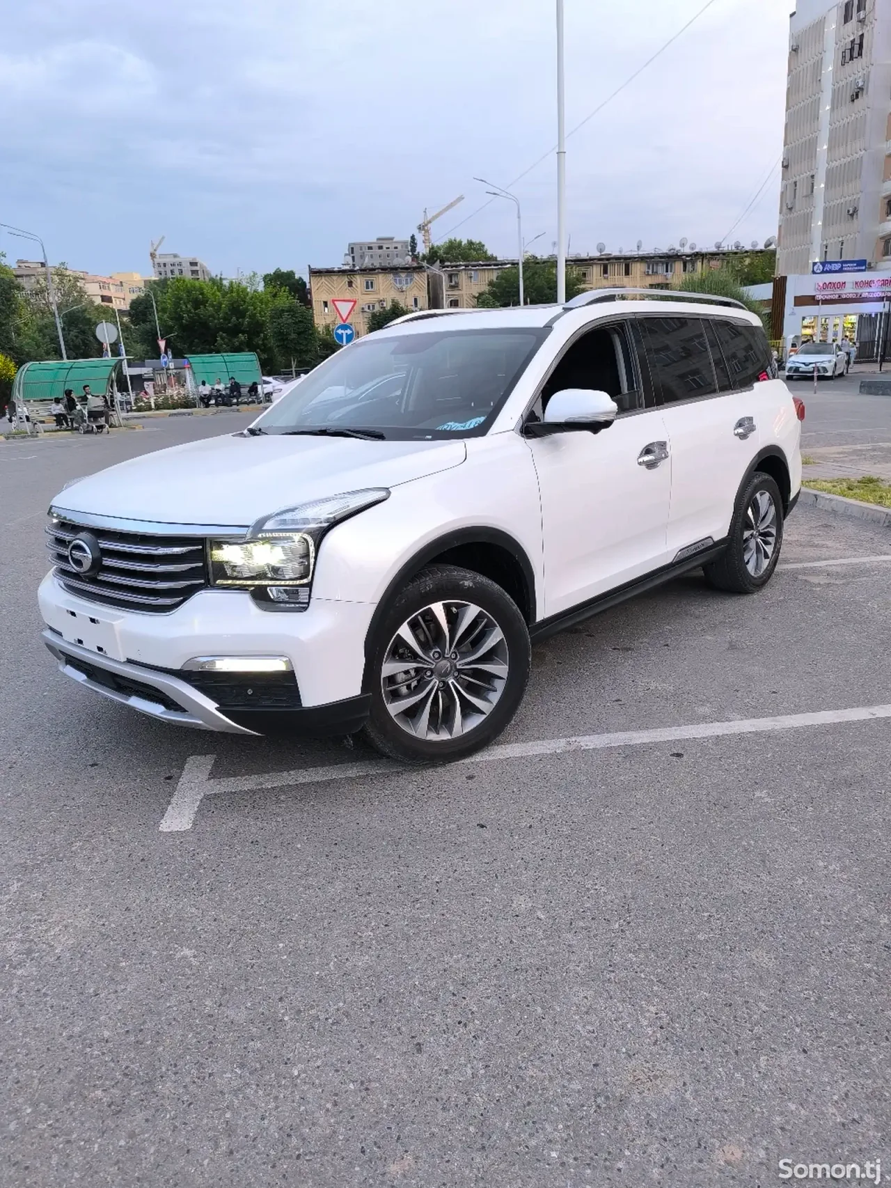 GAC Trumpchi GS8 2017 · 2.0 AT