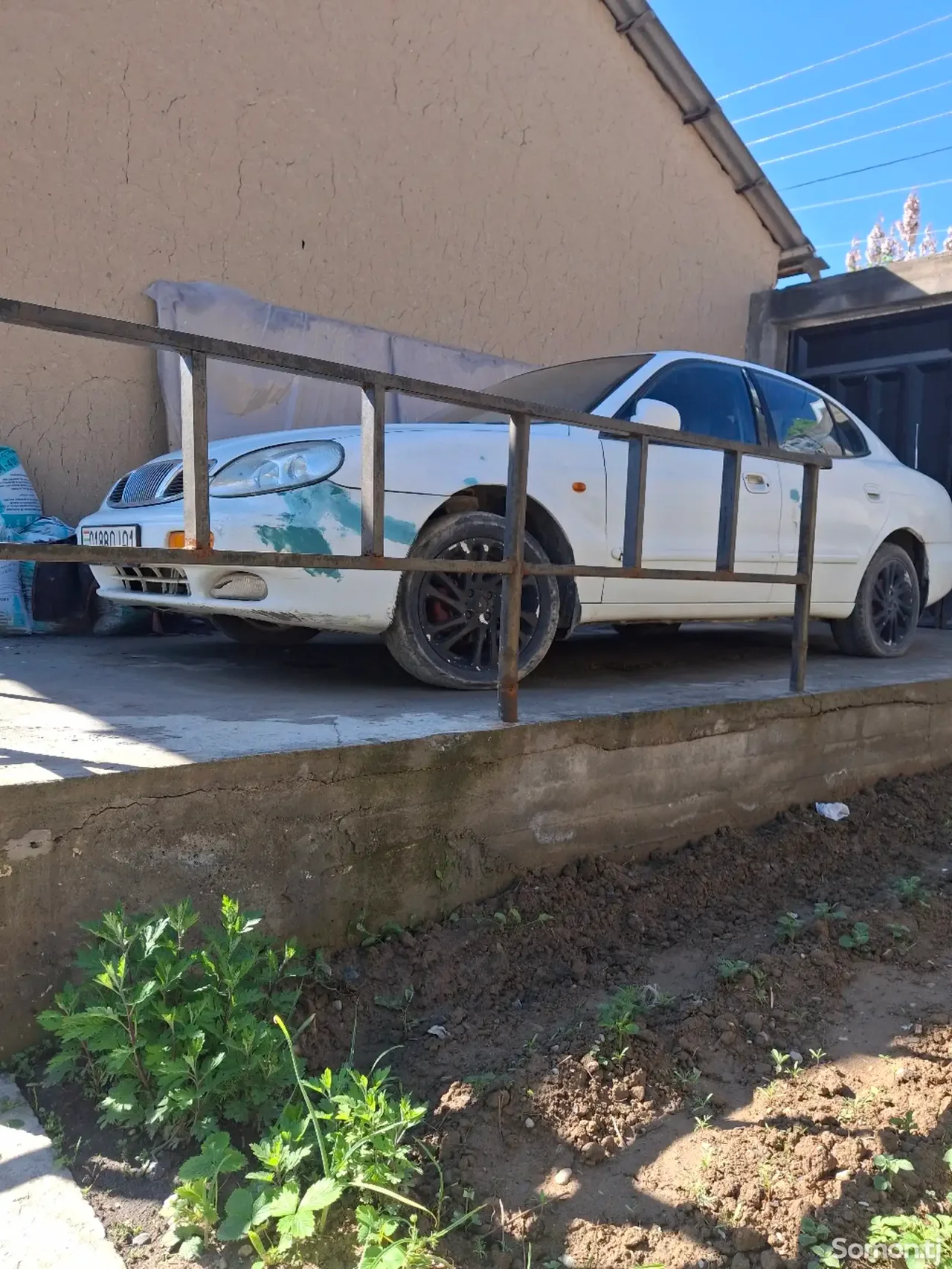 Daewoo Leganza 1997 · 1.8 MT