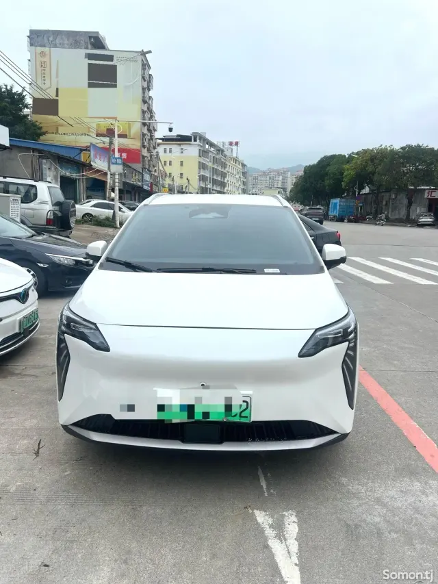 GAC Aion Y 2025 · AT