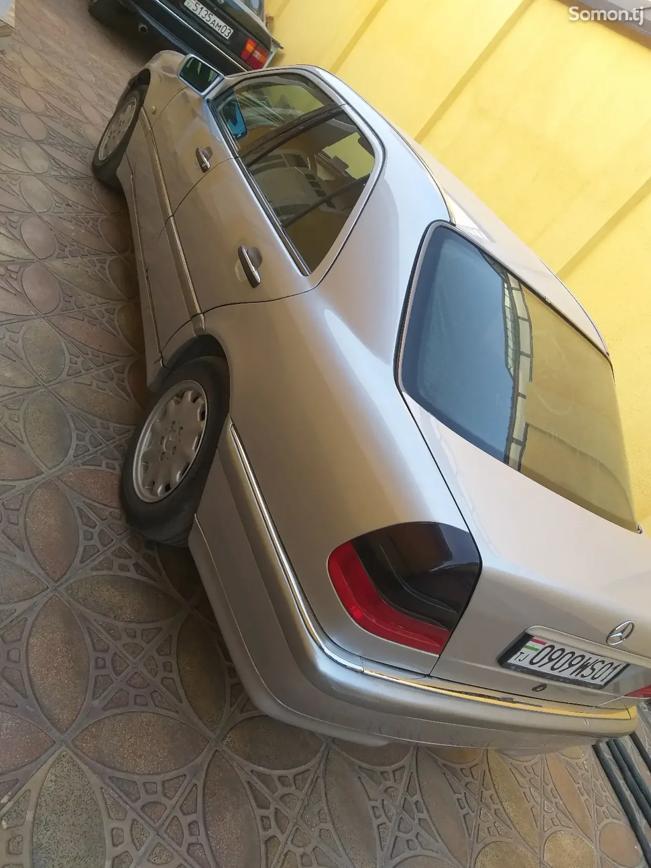 Mercedes-Benz C class 1999 · 2.2 AT