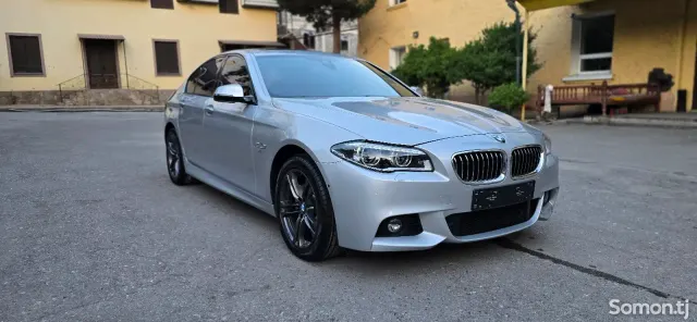 BMW 5 series 2014 · 3.0 AT