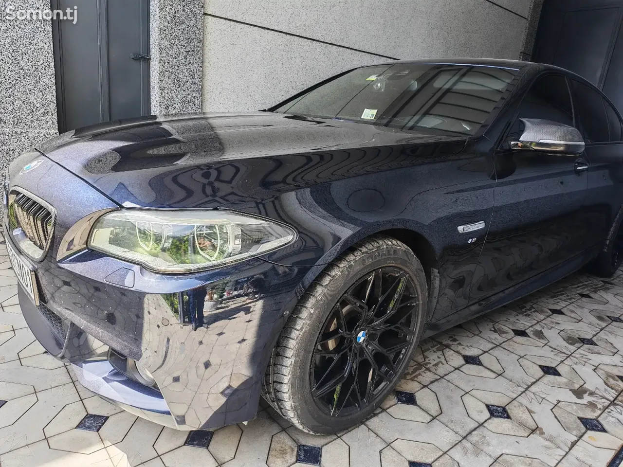 BMW 5 series 2014 · 3.0 AT