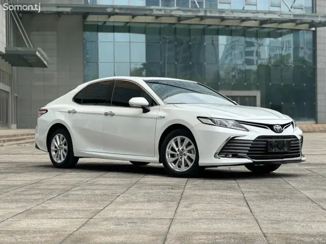 Toyota Camry 2023 · 2.5 AT