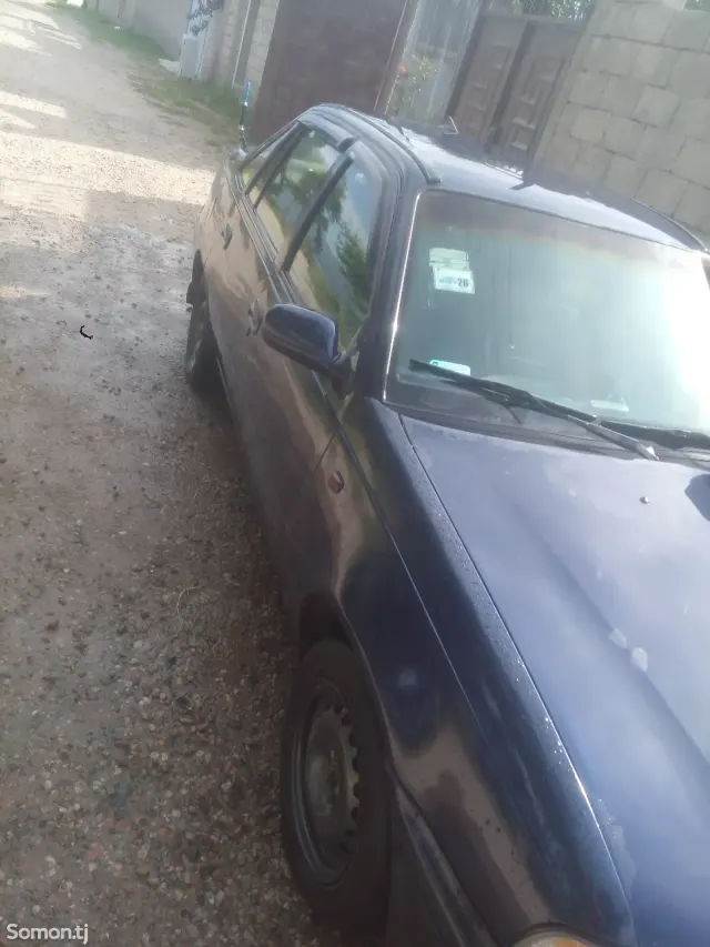 Daewoo Nexia 1998 · 1.6 MT