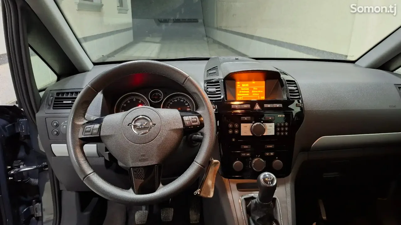 Opel Zafira 2014 · 1.8 MT