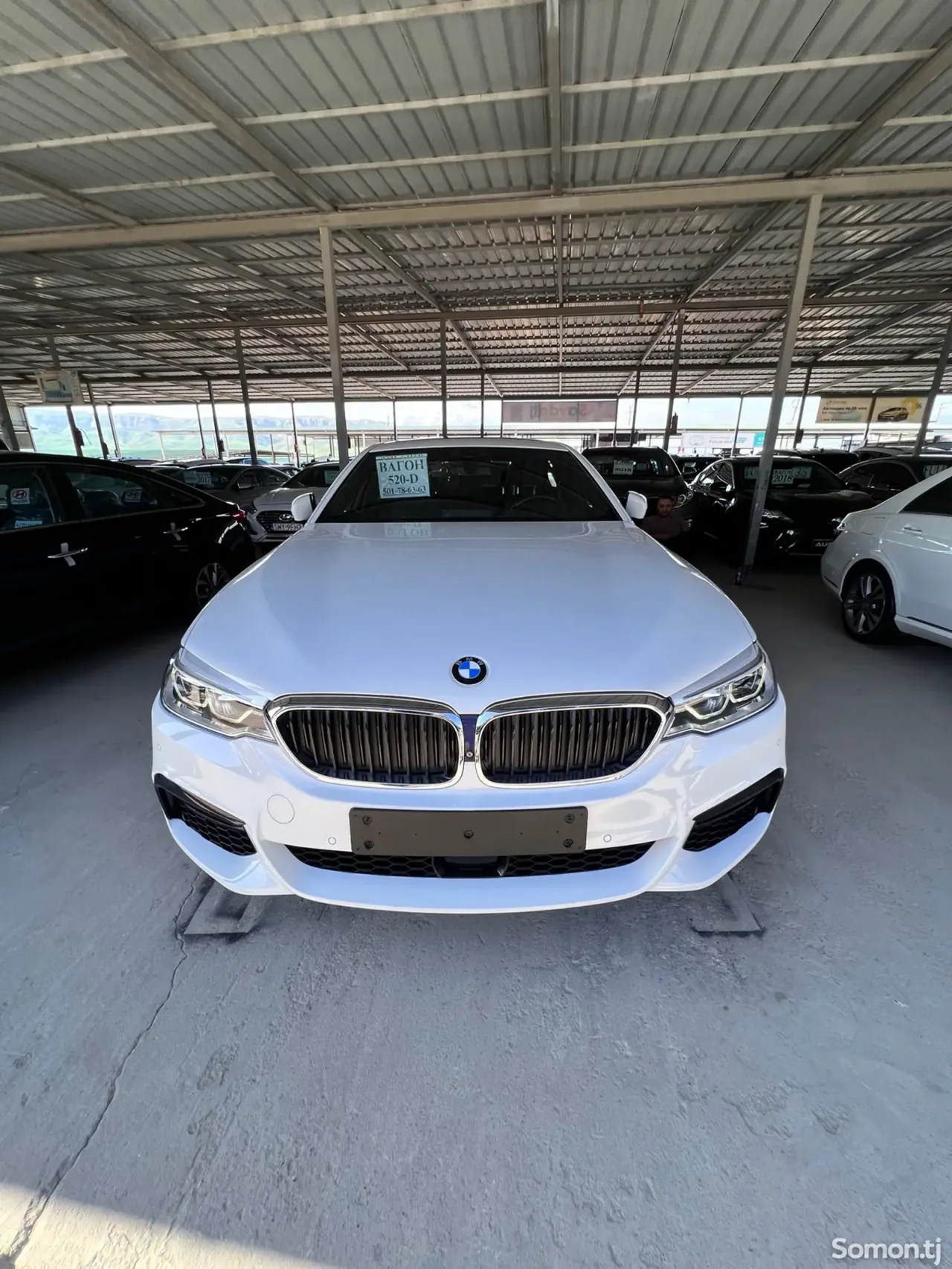 BMW 5 series 2017 · 2.0 AT