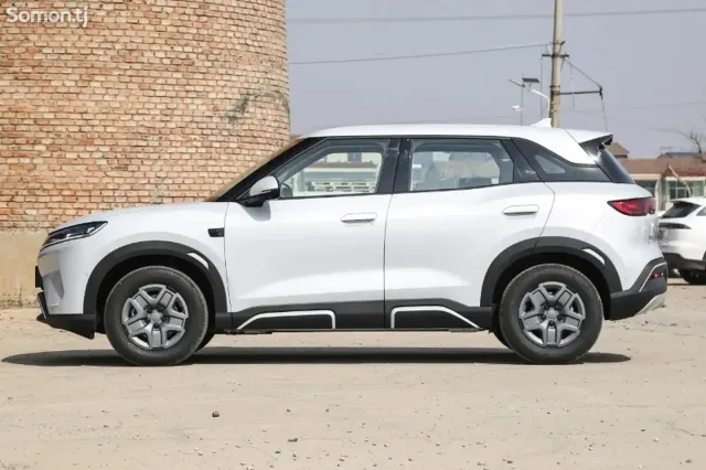BYD Yuan Up 2025 · AT