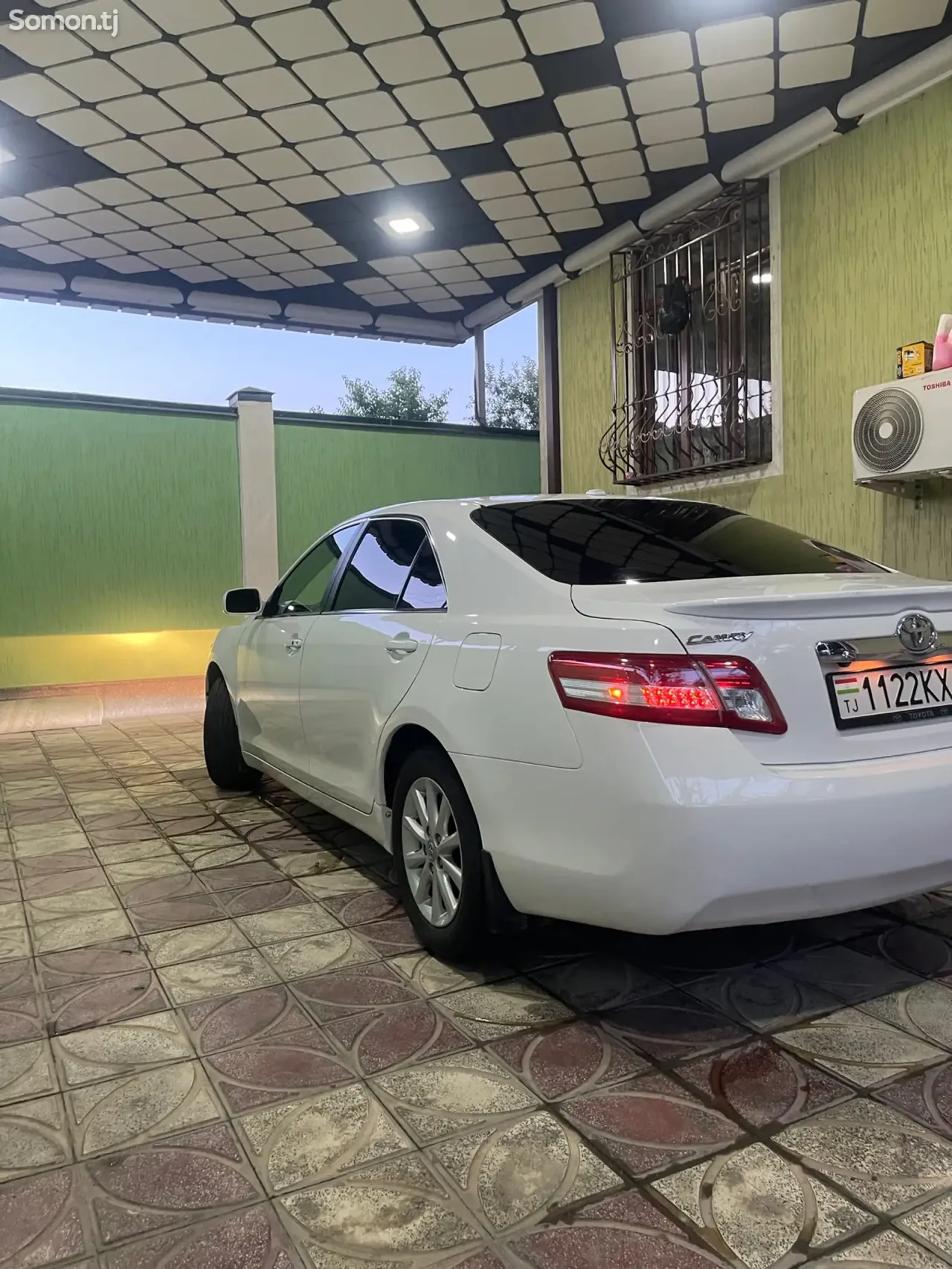 Toyota Camry 2010 · 2.5 AT