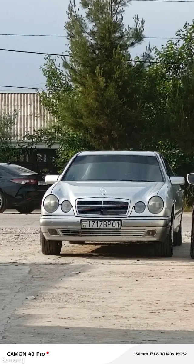 Mercedes-Benz E class 1997 · 2.0 MT