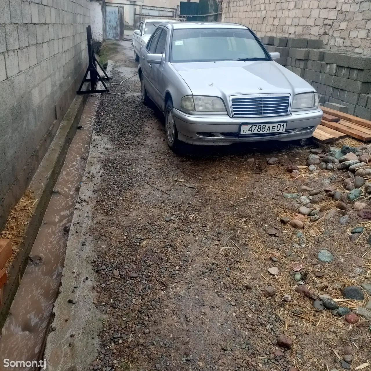Mercedes-Benz C class 1994 · 2.2 MT