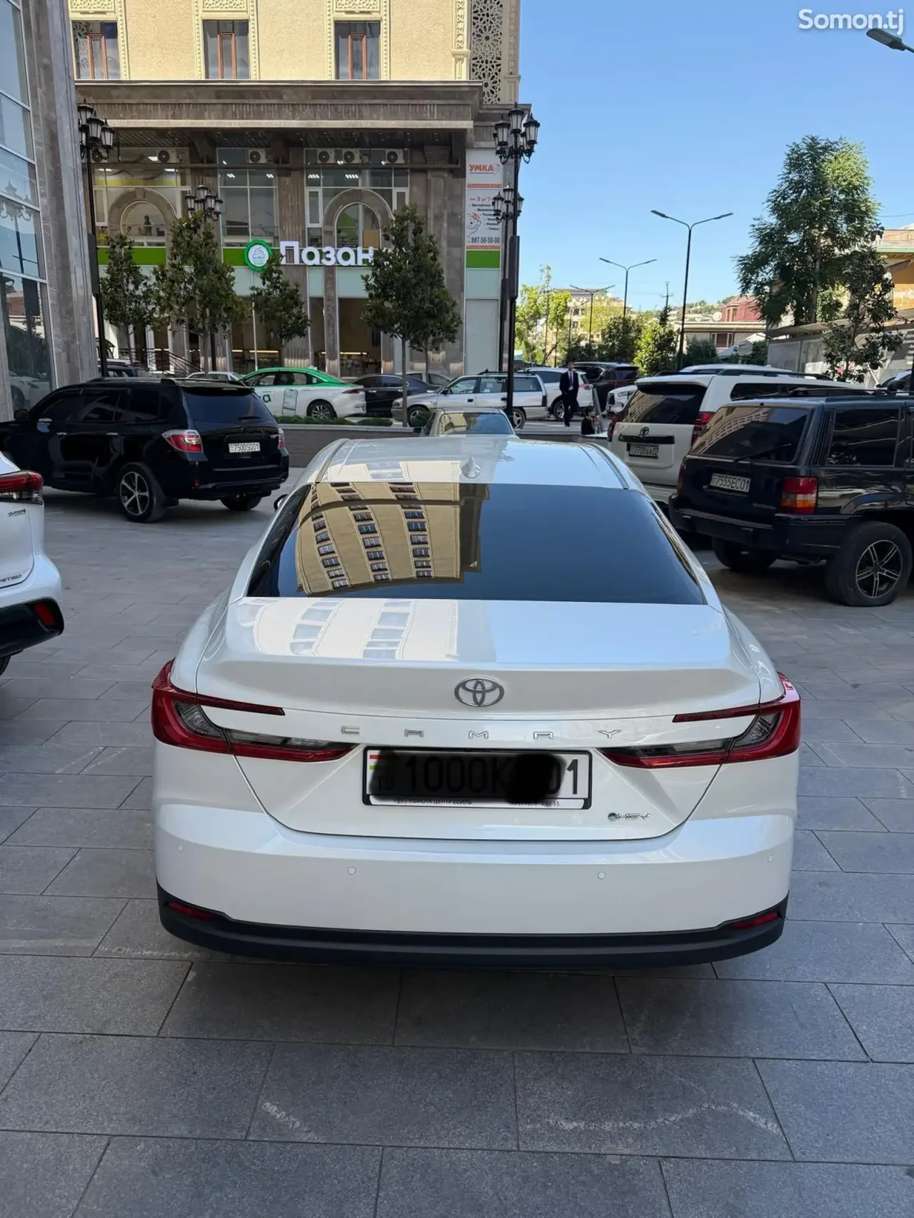 Toyota Camry 2025 · 2.5 AT
