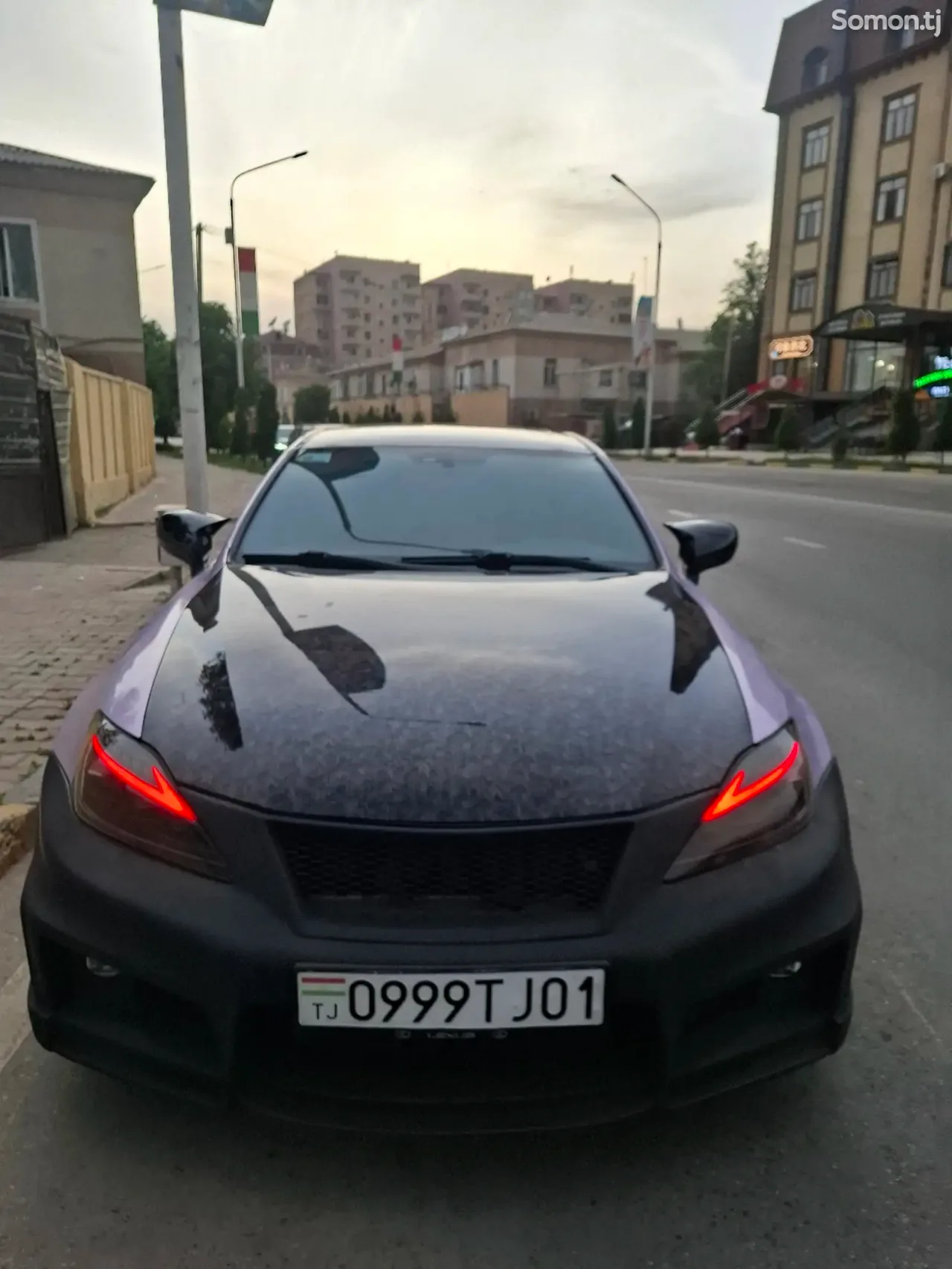 Lexus IS series 2008 · 3.0 AT