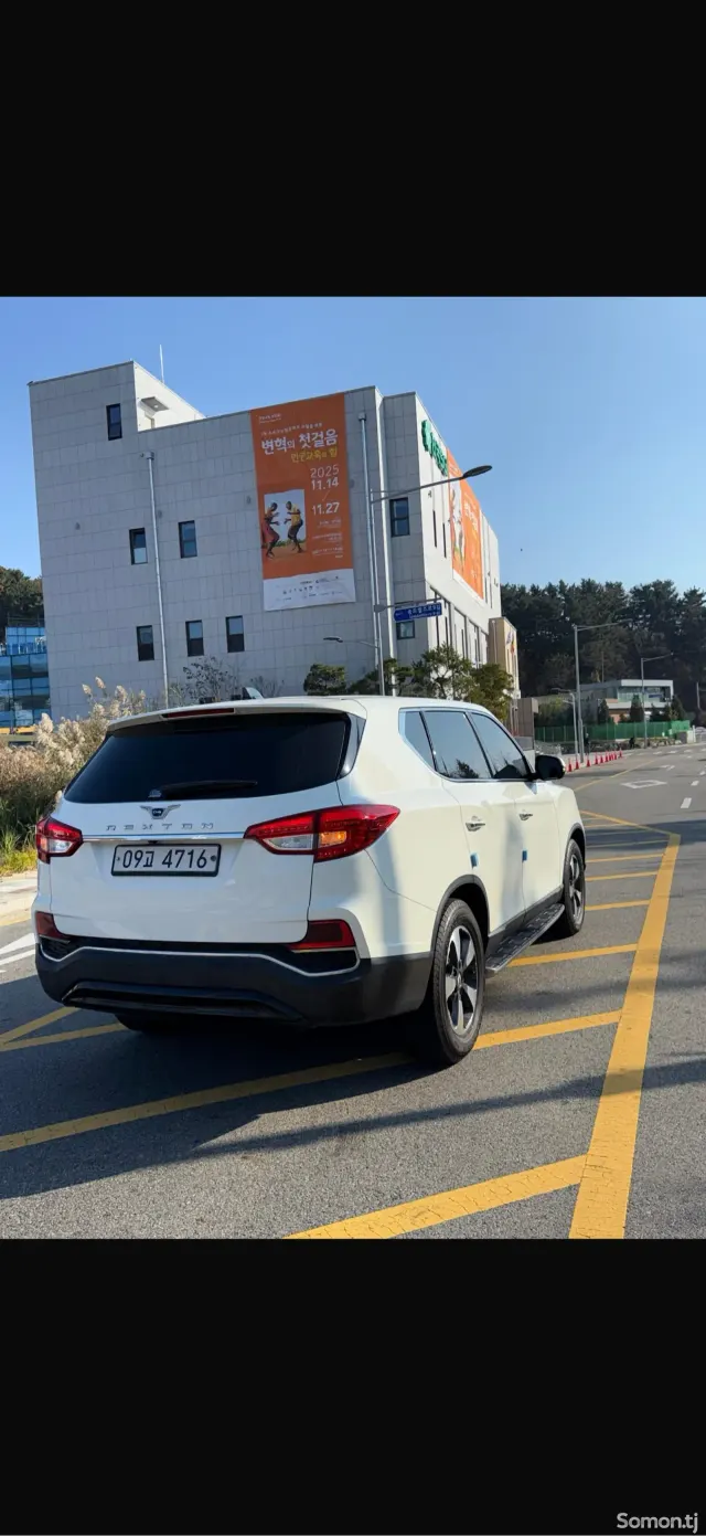Ssang Yong Rexton 2017 · 2.2 AT