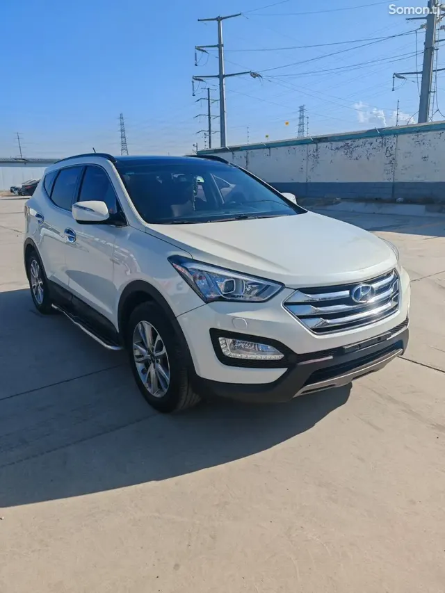 Hyundai Santa Fe 2014 · 2.4 AT