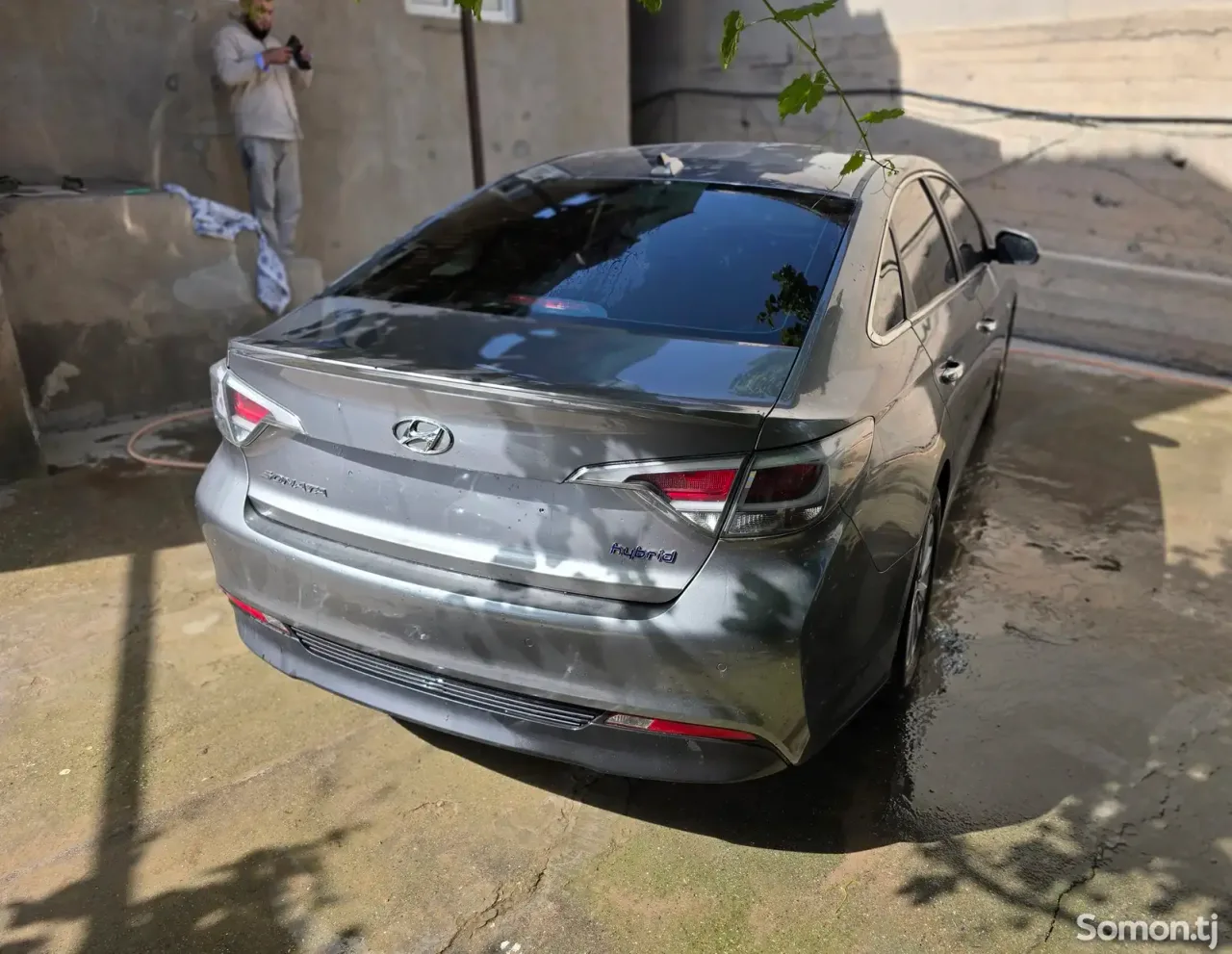 Hyundai Sonata 2016 · AT
