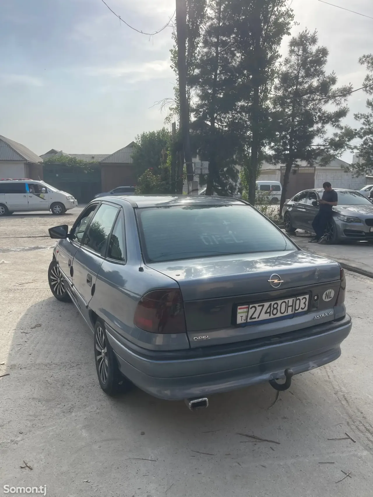 Opel Astra F 1997 · 1.6 MT